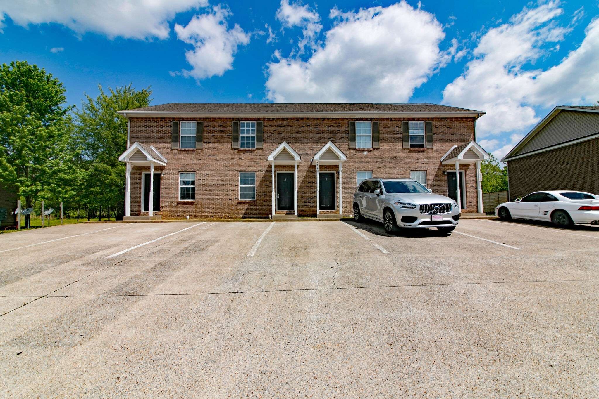 Clarksville, TN 37040,821 Oak Arbor Ct #4