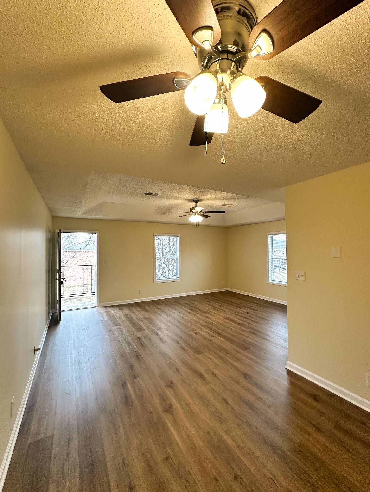 Clarksville, TN 37043,124 Ballygar St #L