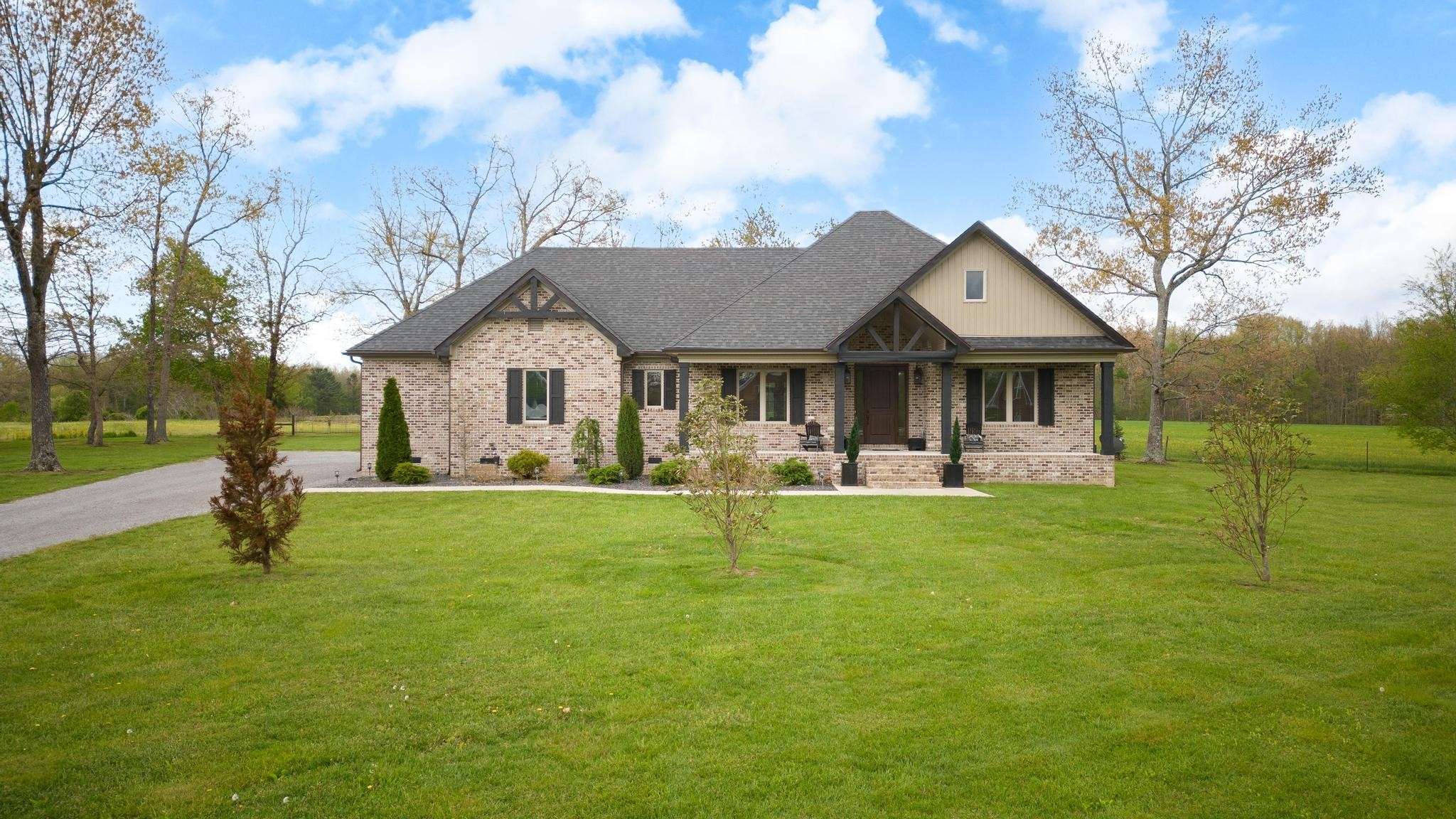 433 Kelsie Dr, Woodbury, TN 37190