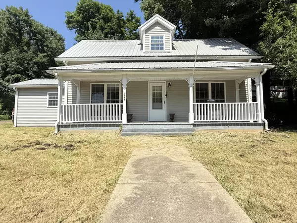 2844 Jarman Hollow Rd, Palmyra, TN 37142