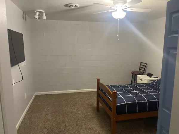 Paris, TN 38242,25 Paul Dr