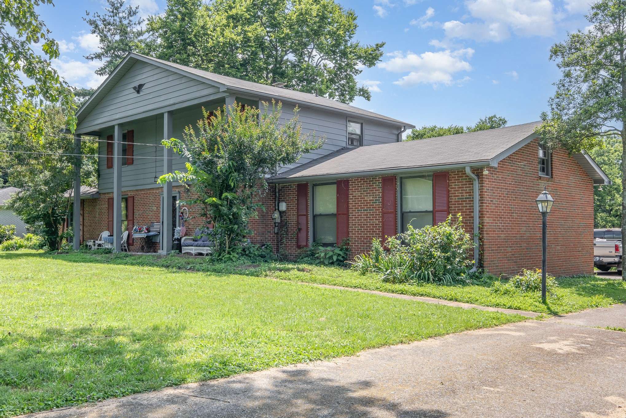Brentwood, TN 37027,1211 Haber Dr