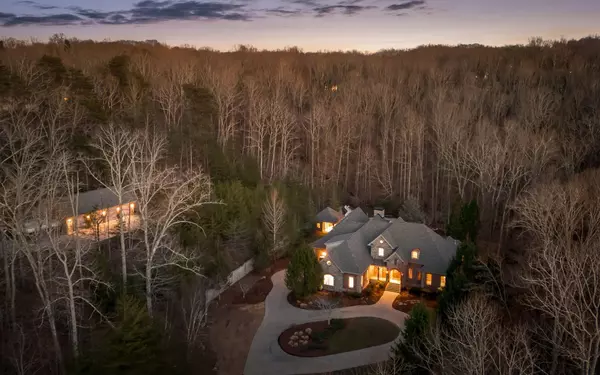 Signal Mountain, TN 37377,11 Saint Nicholas Way