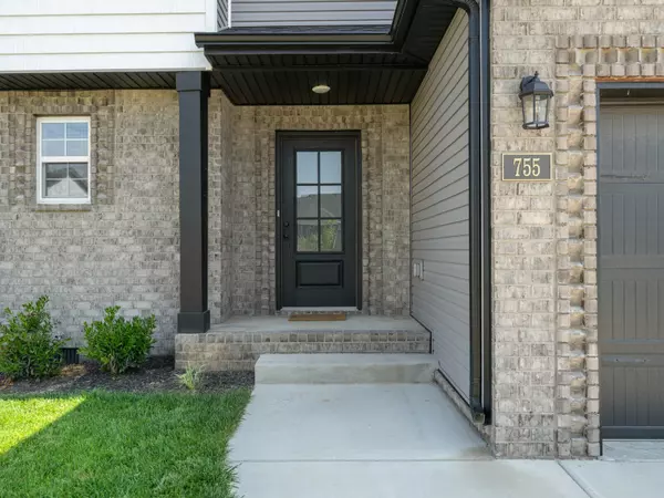 Clarksville, TN 37042,755 Banister Dr