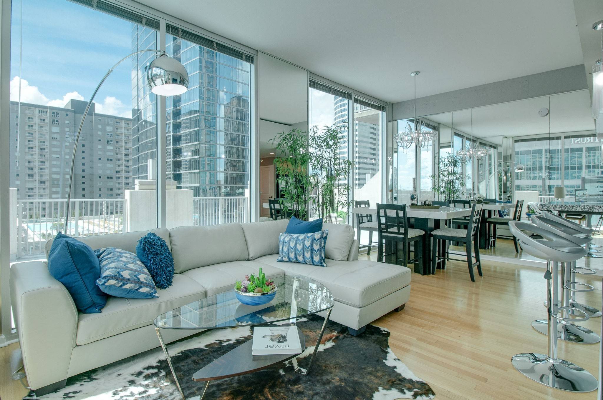 415 Church St #1014, Nashville, TN 37219