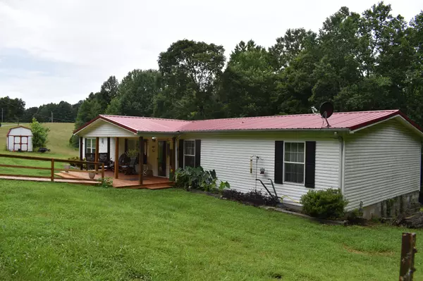 White Bluff, TN 37187,1423 Pack Rd