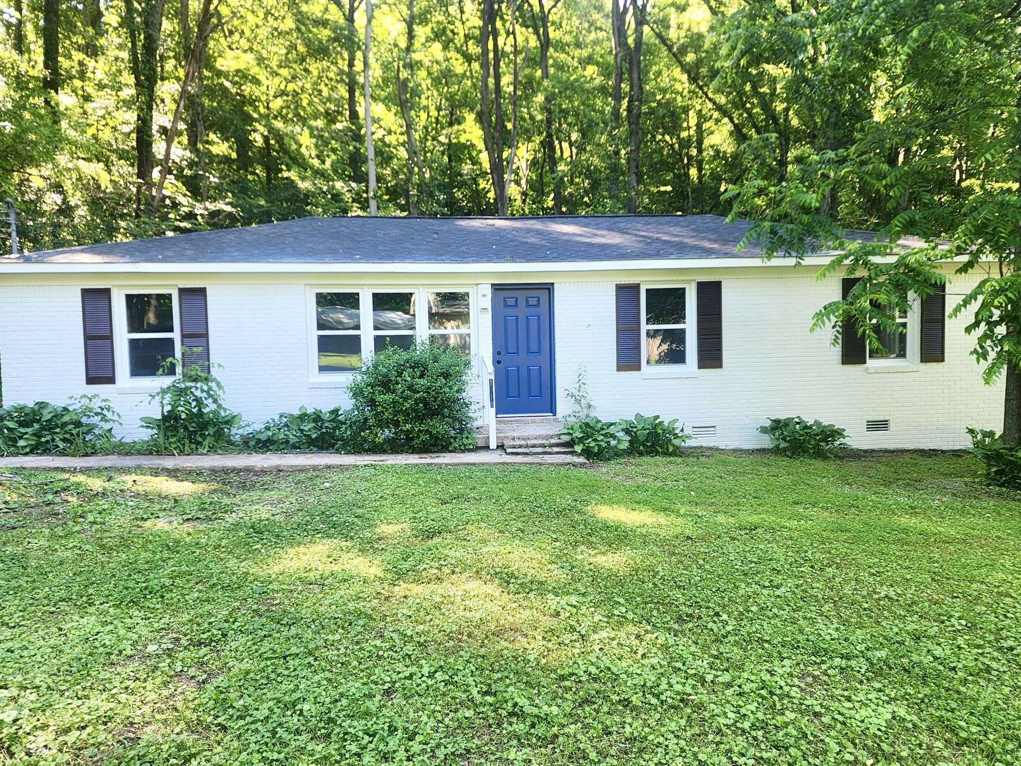 1818 Crestview Dr, Pulaski, TN 38478