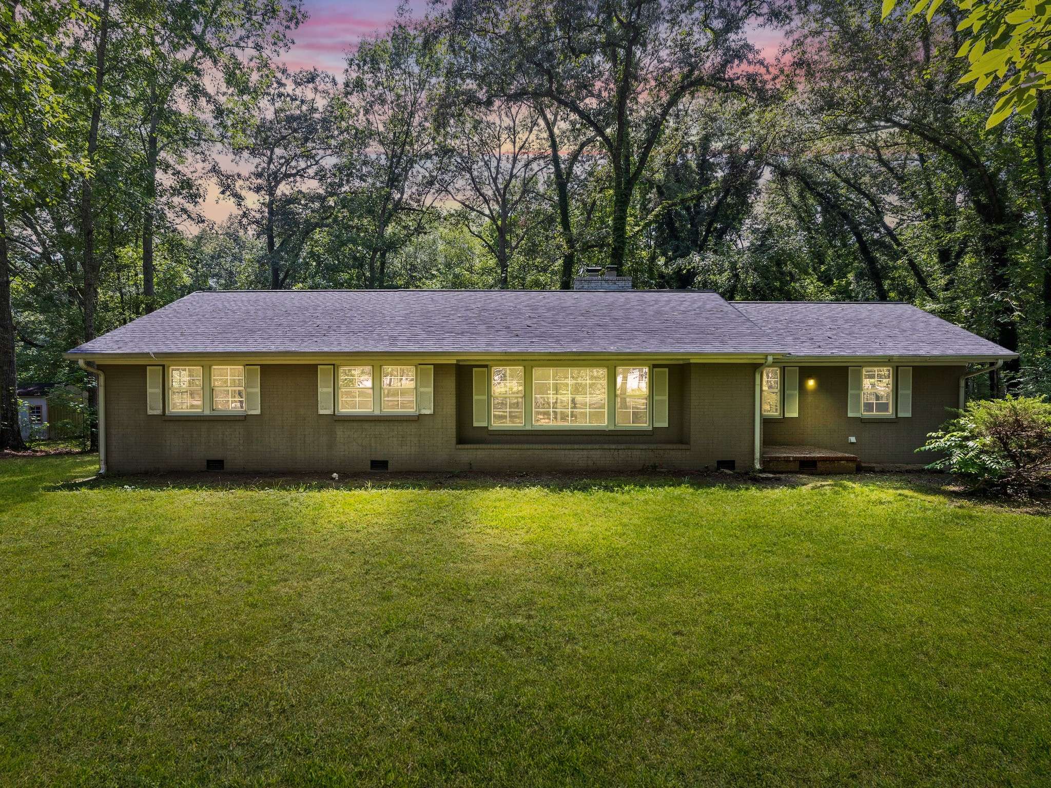 1006 Westwood Dr, Tullahoma, TN 37388