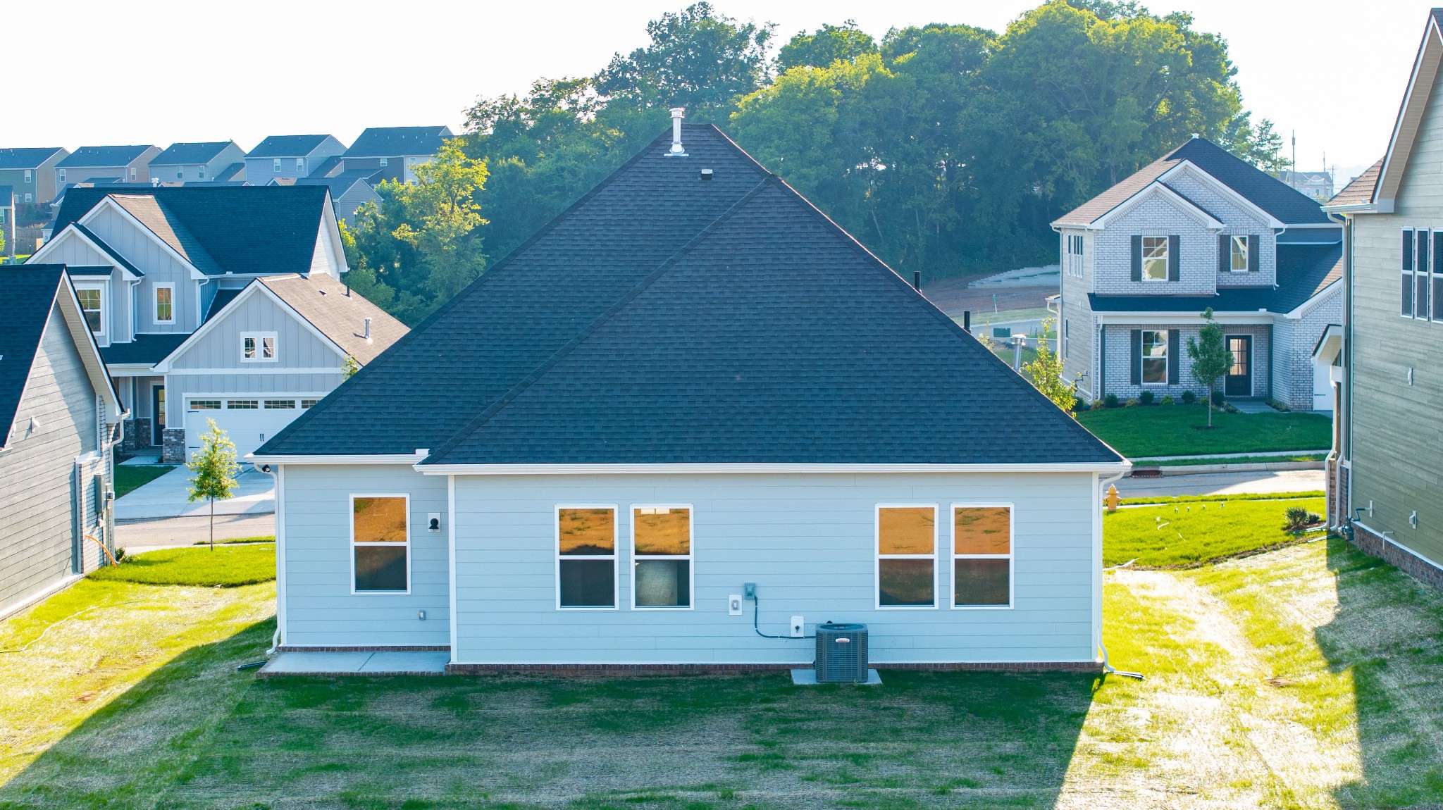 Columbia, TN 38401,3916 Trinity Woods Rd