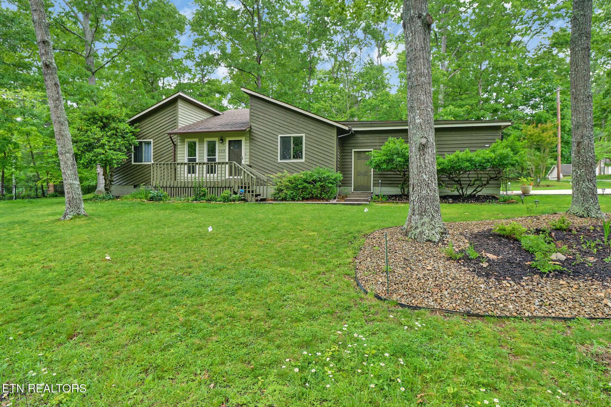 129 Norcross Rd Rd, Crossville, TN 38558