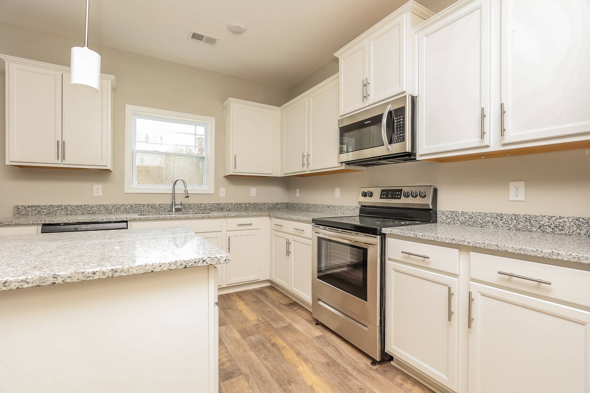 Clarksville, TN 37042,1188 Black Oak Cir