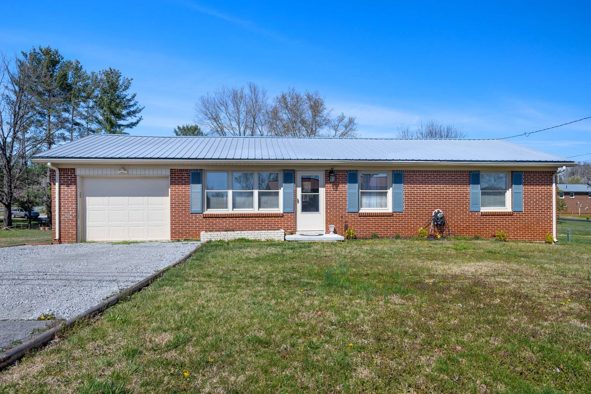 Mcminnville, TN 37110,218 Cherry Ln