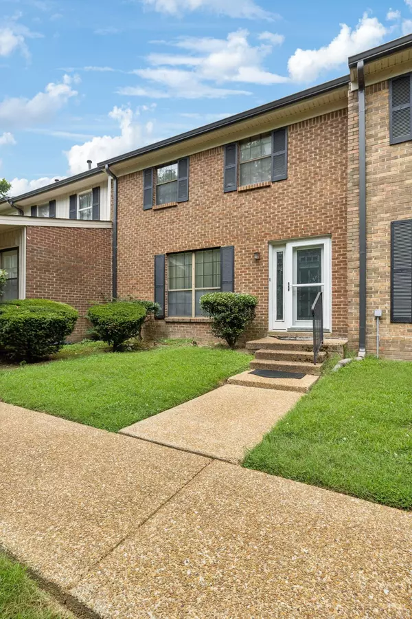 Nashville, TN 37217,4001 Anderson Rd #A135
