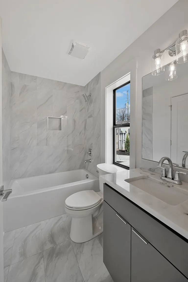 Nashville, TN 37203,1815 Martin St #A