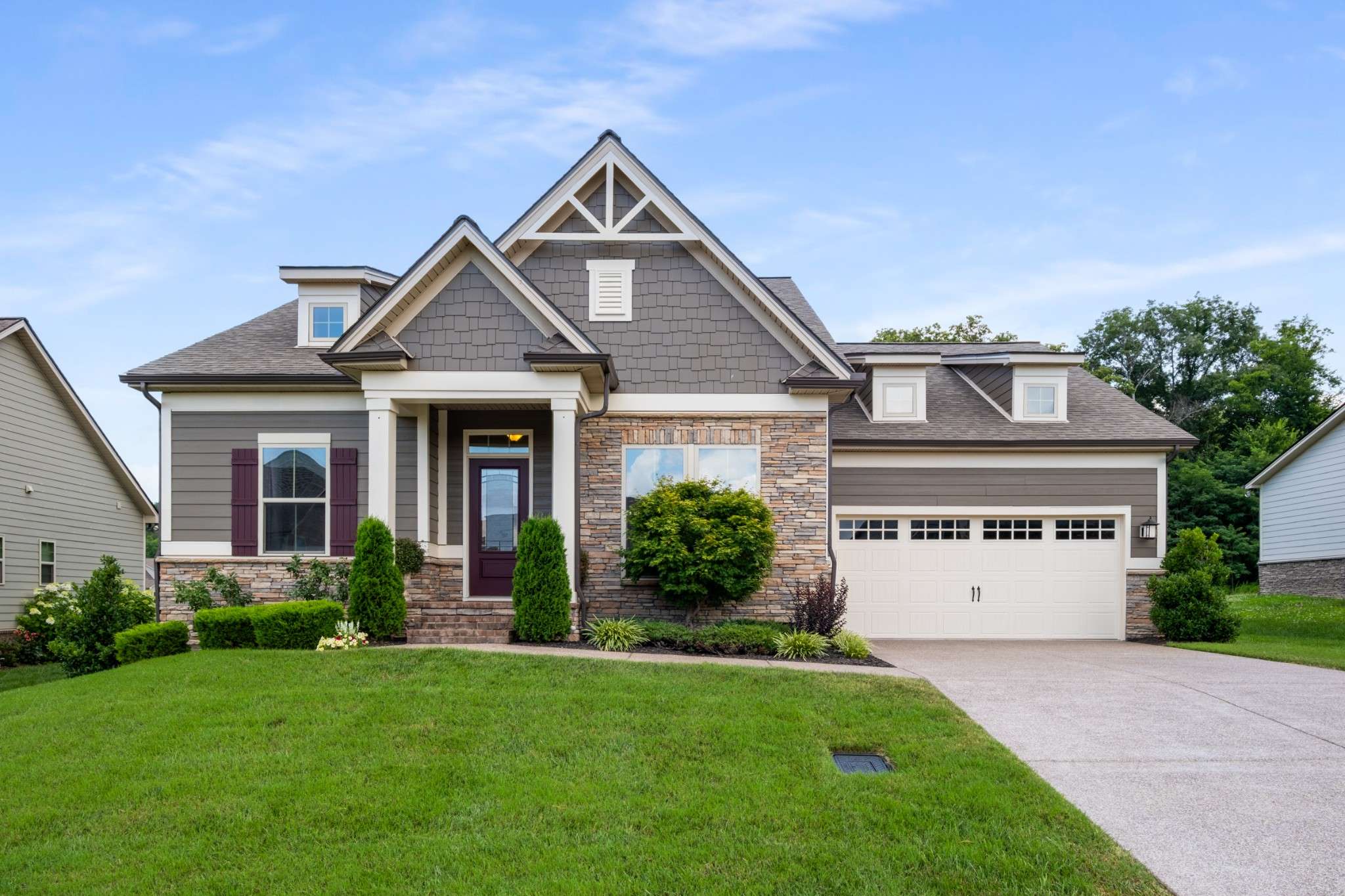 6926 Wellsford Ln, College Grove, TN 37046