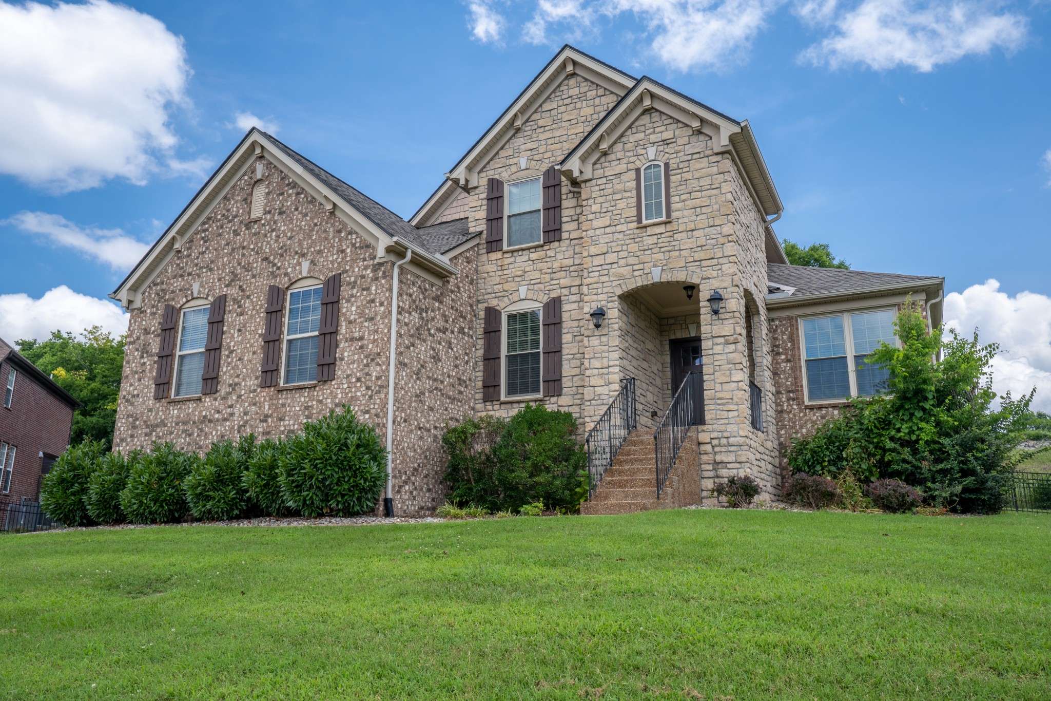 108 Tipperton Ct, Gallatin, TN 37066