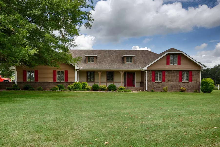 27615 Shannon Rd, Ardmore, AL 35739