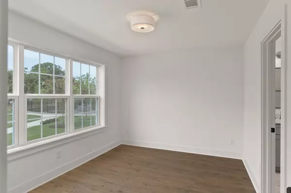 Nashville, TN 37207,504 Edwin St #23