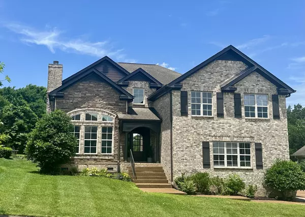 1005 Brittain Downs Dr, Nolensville, TN 37135