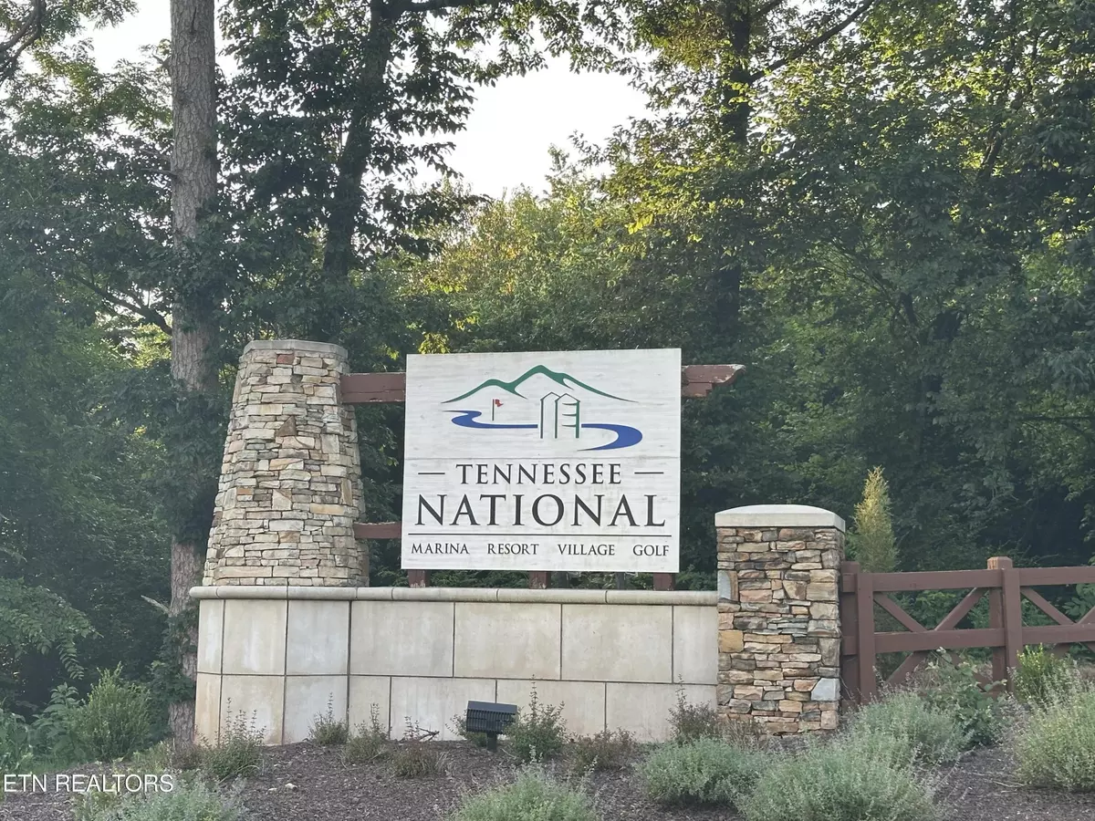 Loudon, TN 37774,551 Firefly Drive