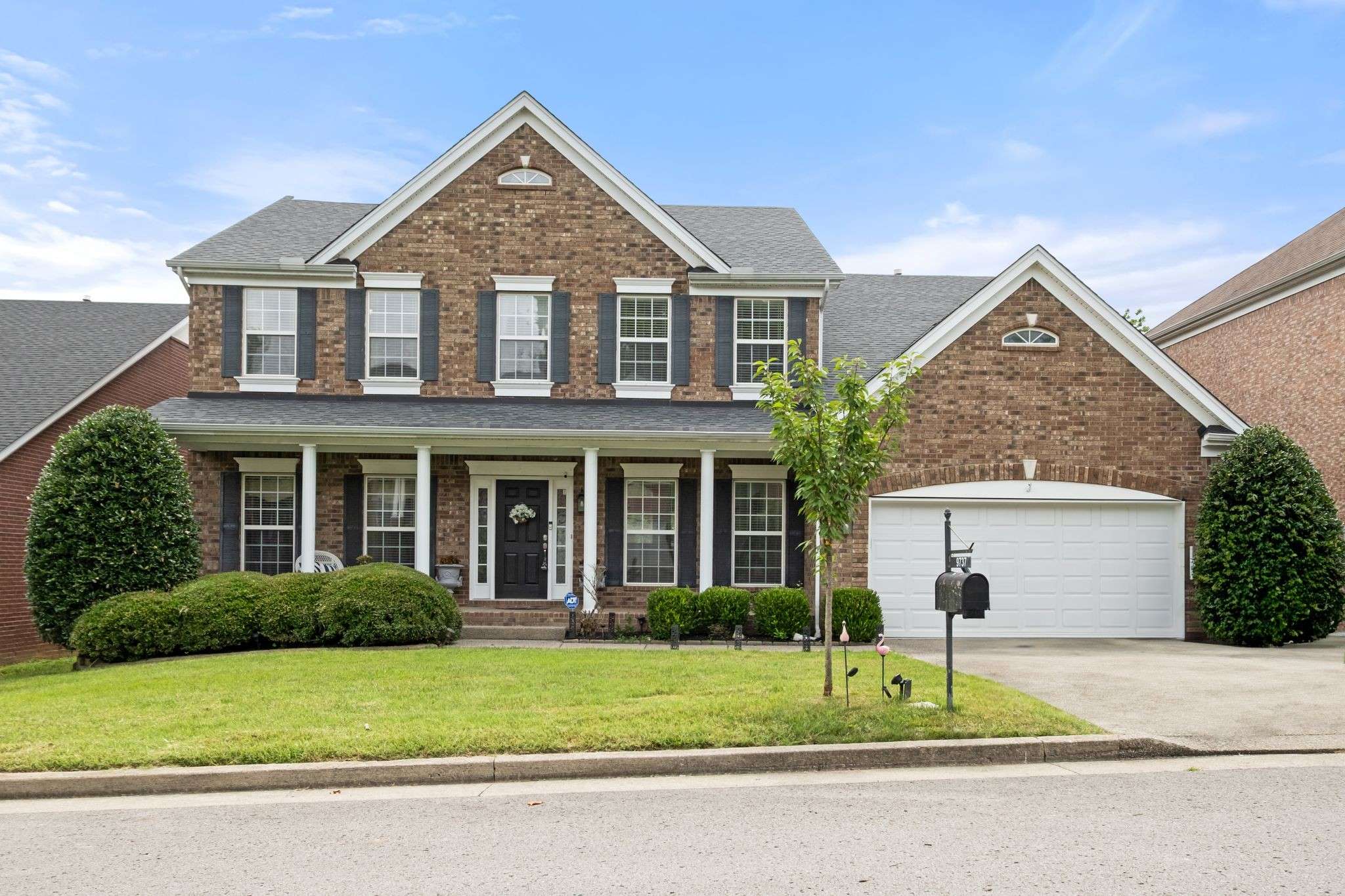 9737 Valley Springs Dr, Brentwood, TN 37027