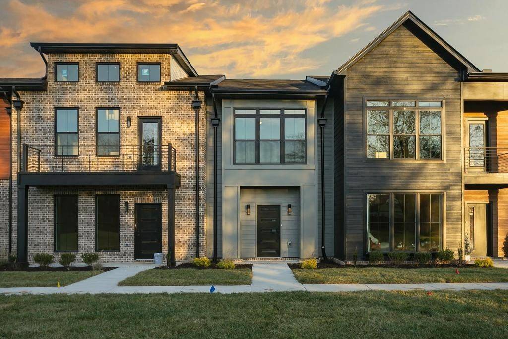 1424 Rebecca Johns Dr, Murfreesboro, TN 37128