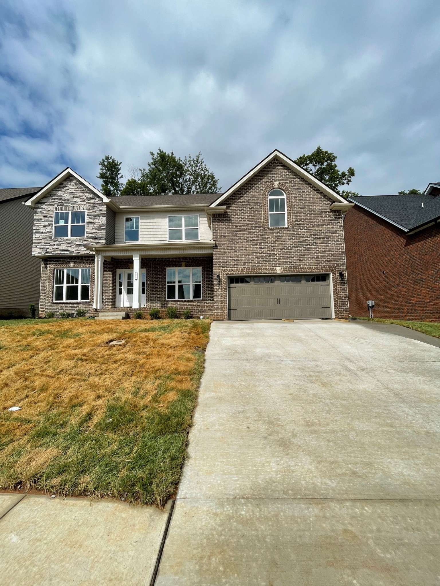 894 Burley Barn Rd, Clarksville, TN 37042