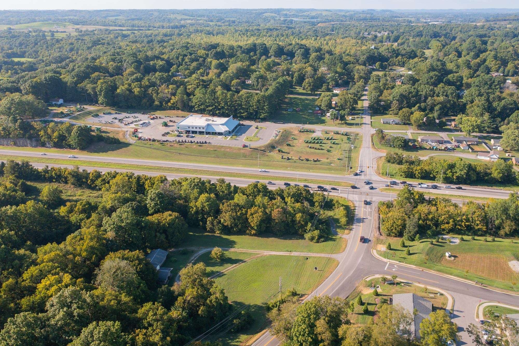 Columbia, TN 38401,231 Theta Pike
