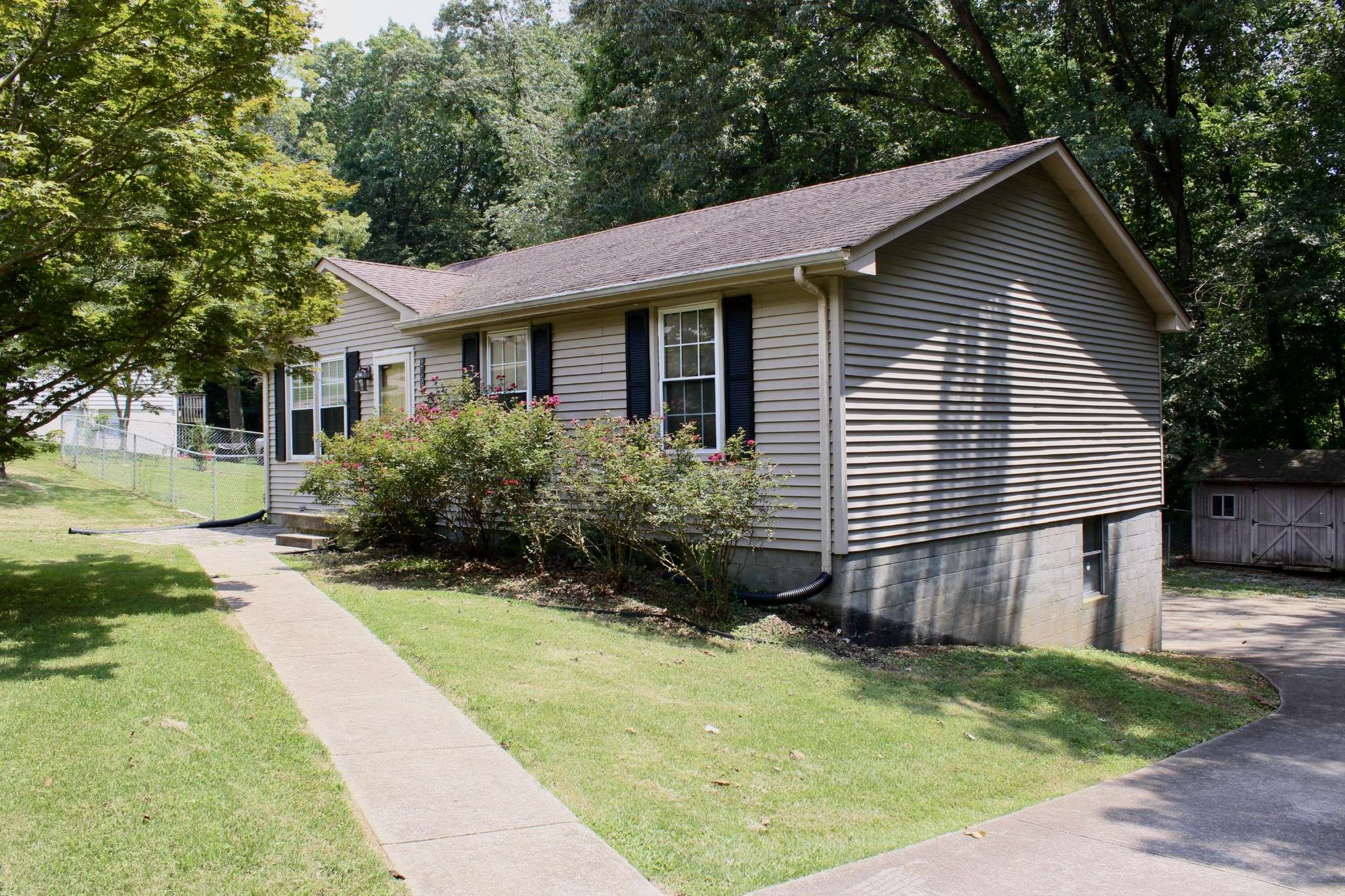 Clarksville, TN 37040,2153 Blakemore Dr