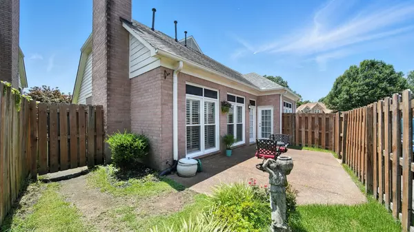 Cordova, TN 38016,1268 Winter Springs Ln