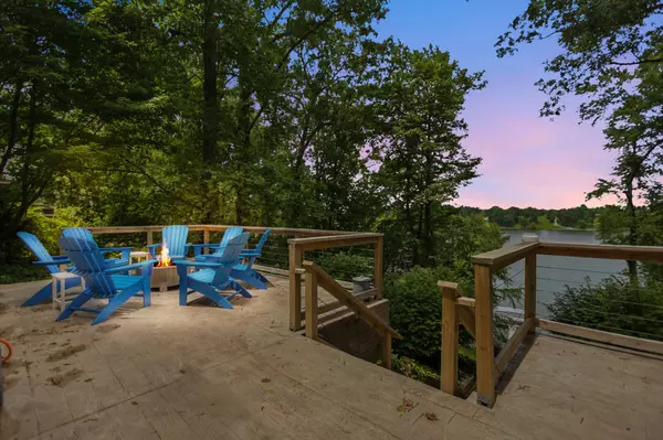 Winchester, TN 37398,208 Loop Dr