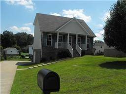 924 Roedeer Dr, Clarksville, TN 37042