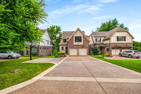 Nashville, TN 37204,902B Coral Rd