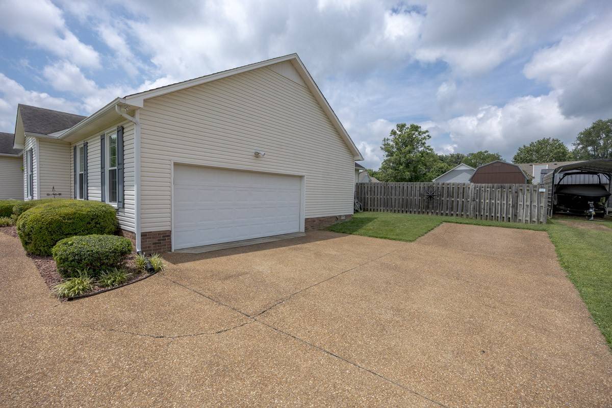 Columbia, TN 38401,105 Dale Ct