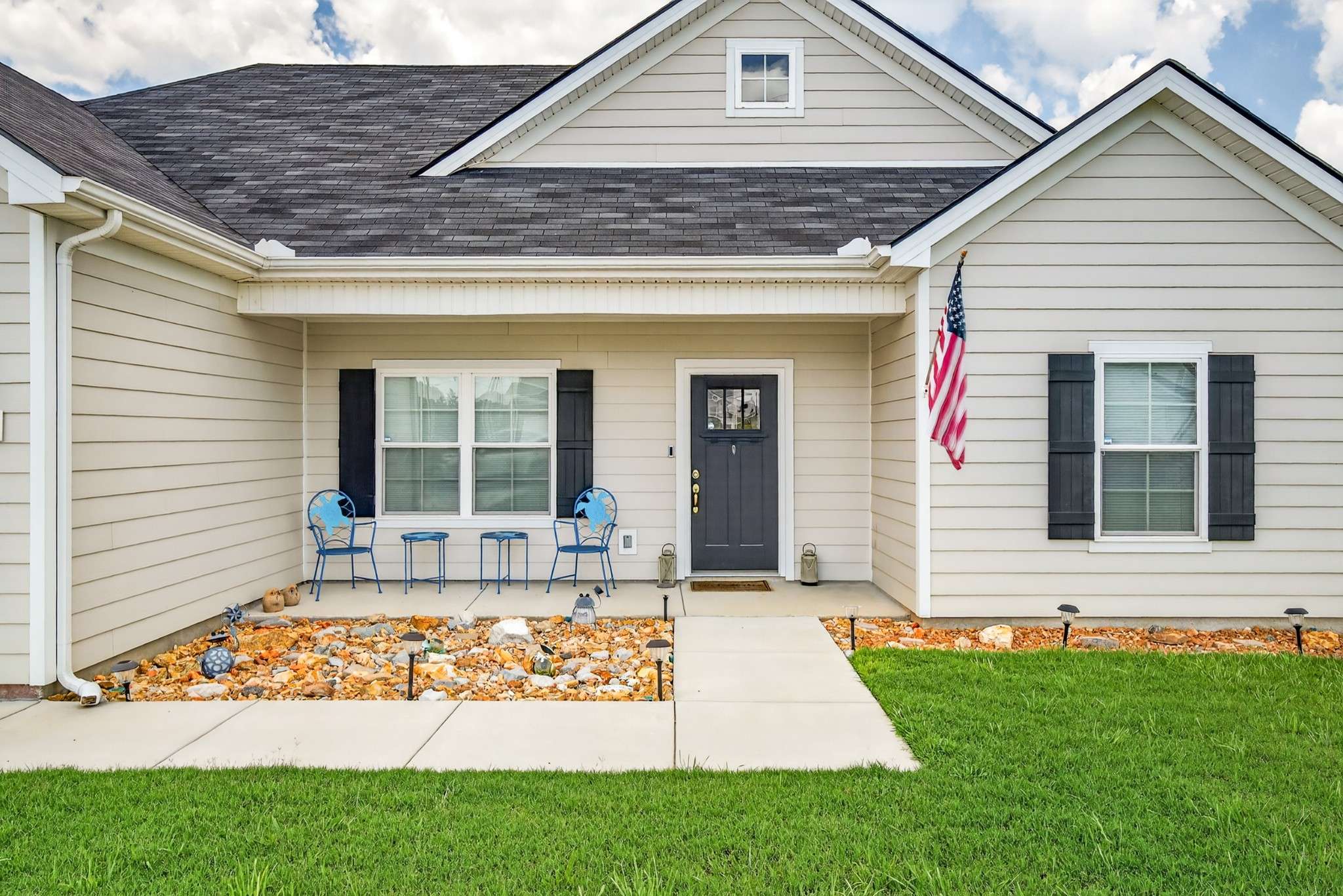 77 Frost St, Decherd, TN 37324