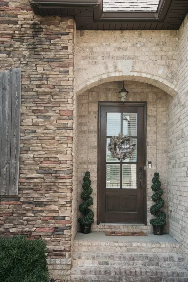 Greenbrier, TN 37073,204 Allen Dr