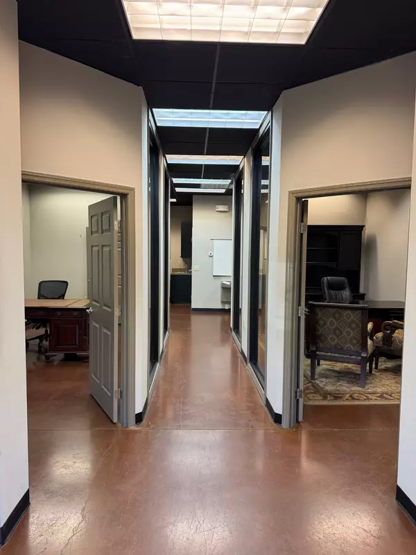 Brentwood, TN 37027,1585 Mallory Ln