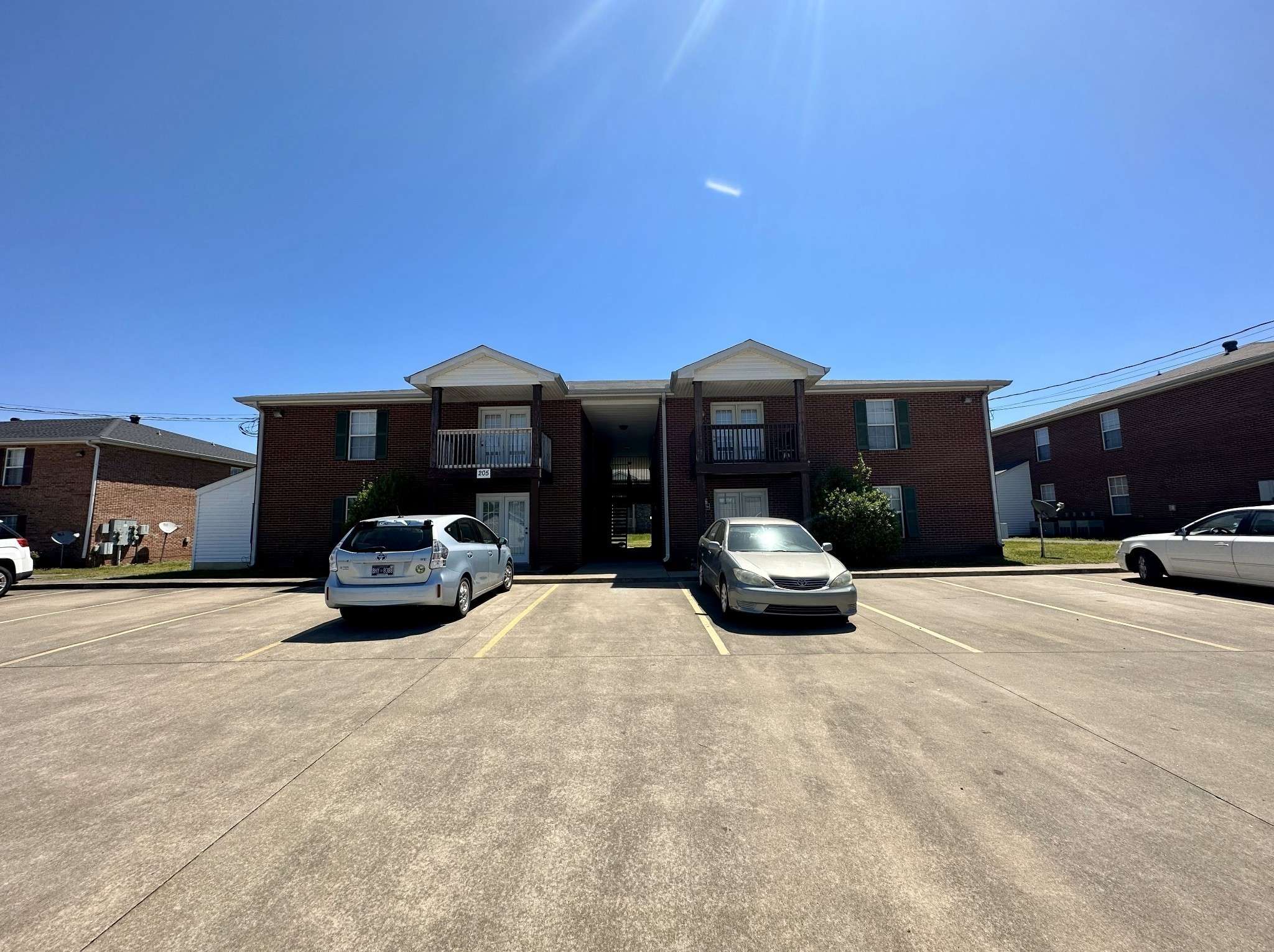 205 Cranklen Cir #F, Clarksville, TN 37042