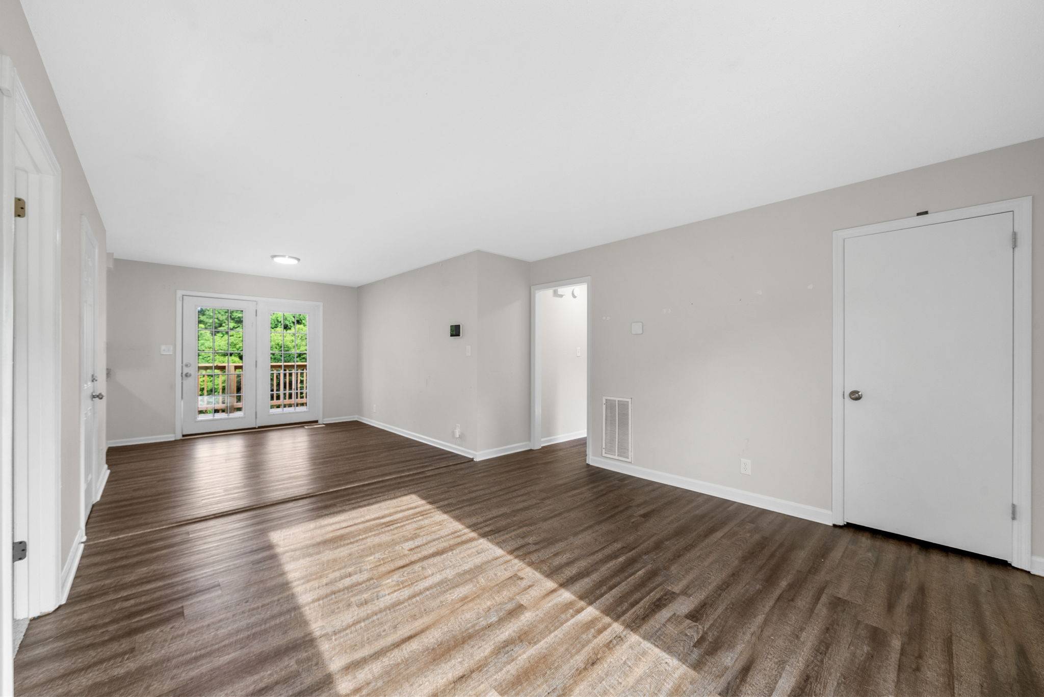 Clarksville, TN 37042,712 Green Valley Ct