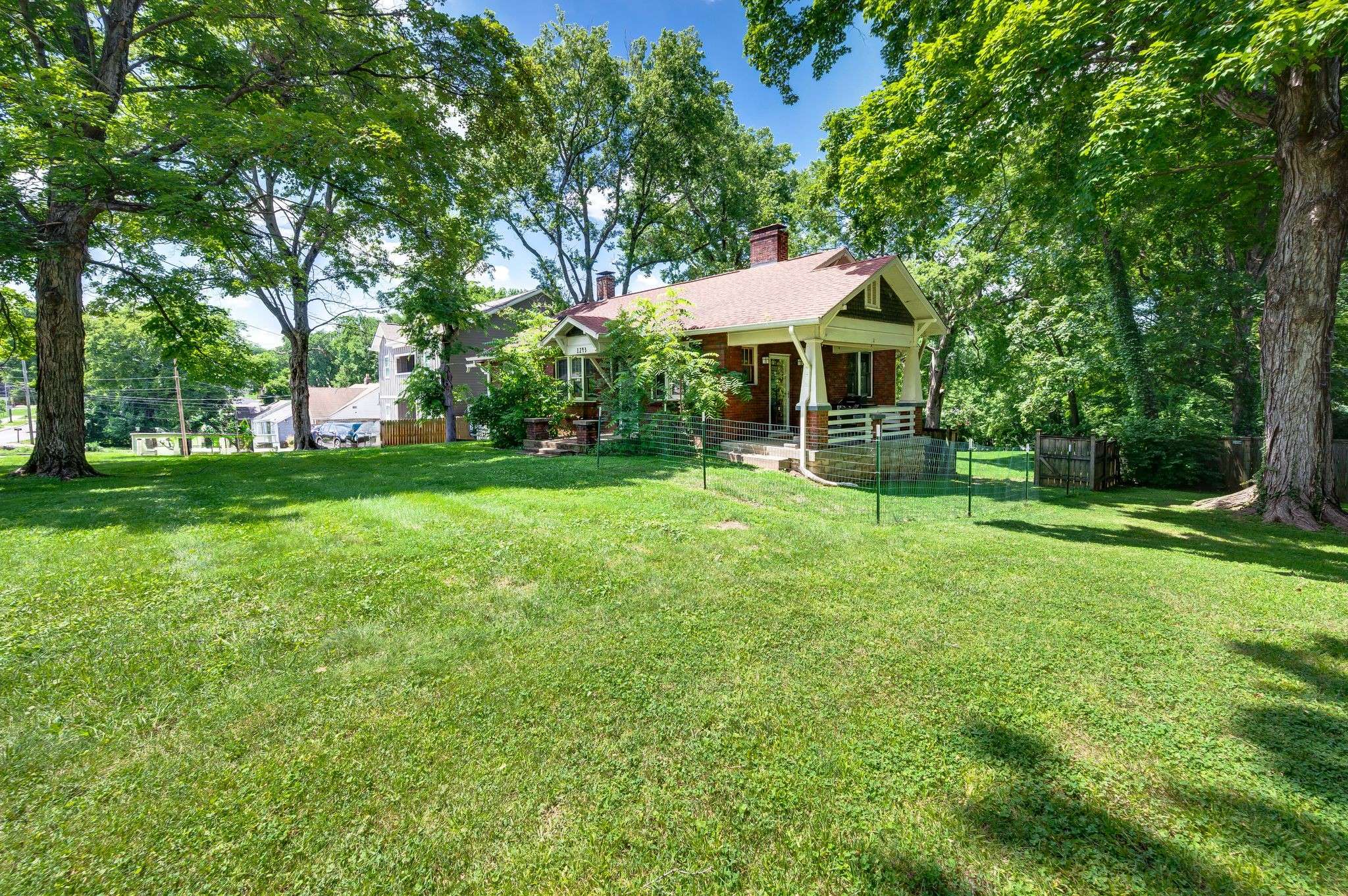 Nashville, TN 37216,1243 McGavock Pike