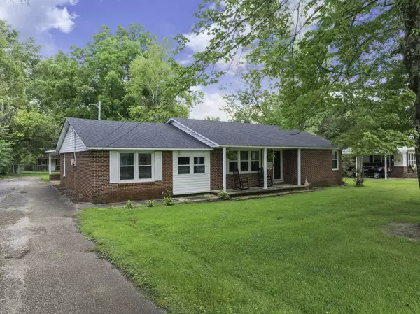 Huntingdon, TN 38344,553 Northwood Dr