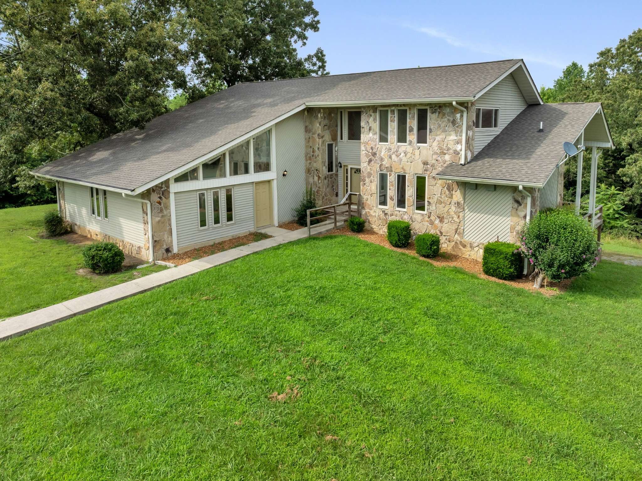 3916 Indian Mound Rd, Sparta, TN 38583