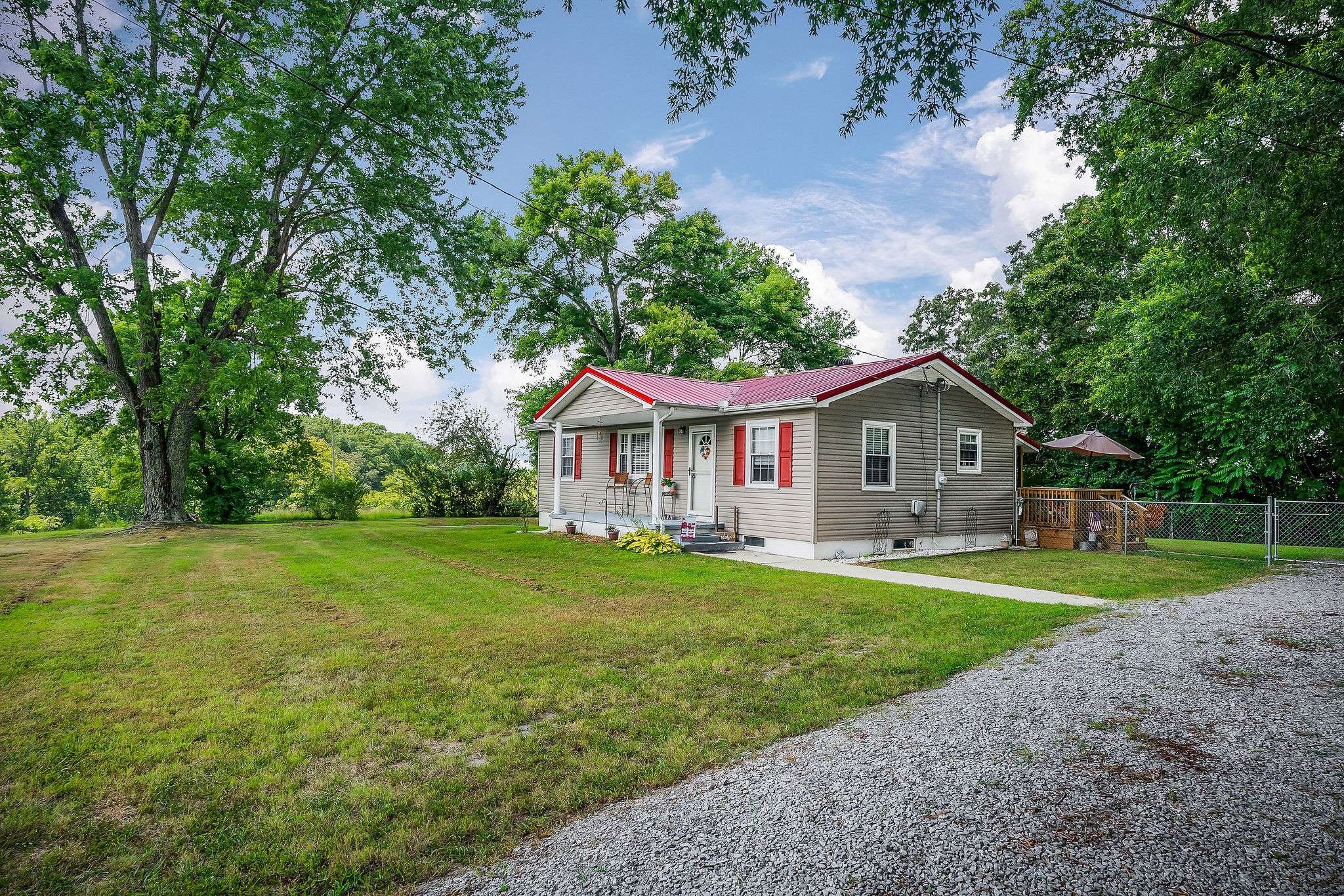 Rock Island, TN 38581,1021 Hunter Miller Rd