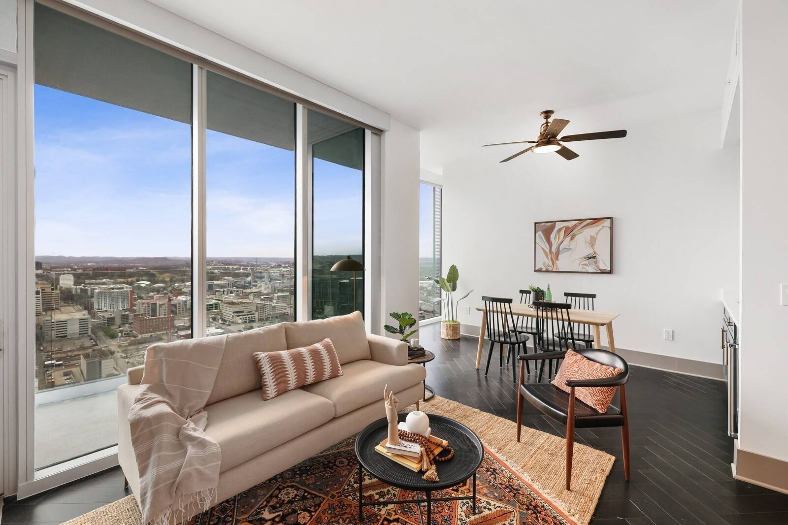 Nashville, TN 37203,1616 West End Ave #3111