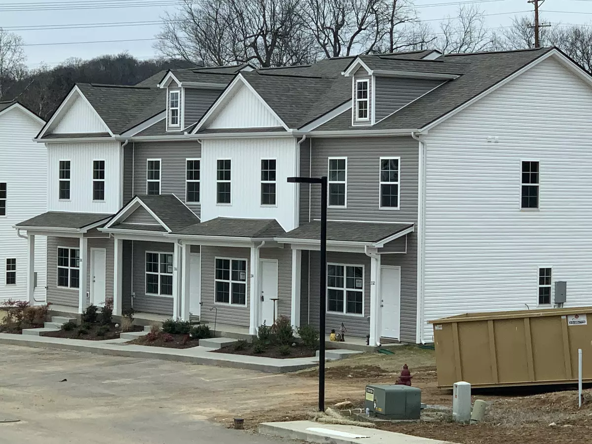 Columbia, TN 38401,225 Tara Ct #225
