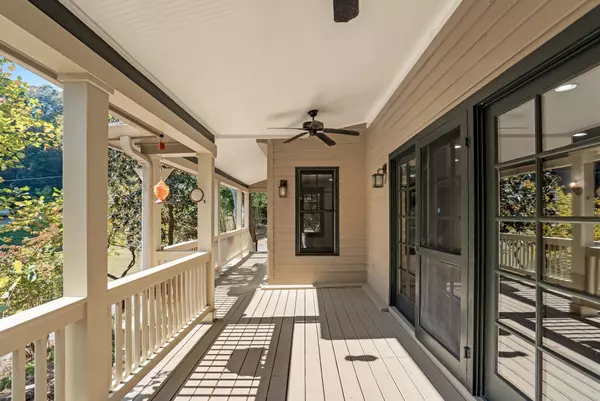 Nashville, TN 37205,433 Grayson Dr