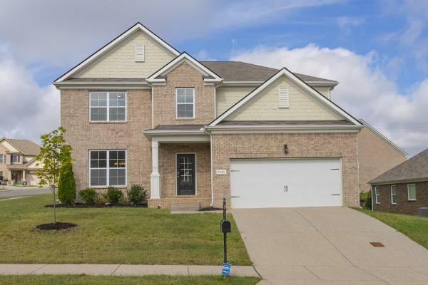 8020 Forest Hills Dr, Spring Hill, TN 37174