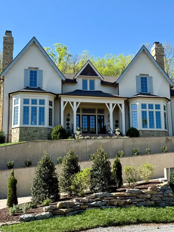 391 The Lady of the Lake Ln, Franklin, TN 37067
