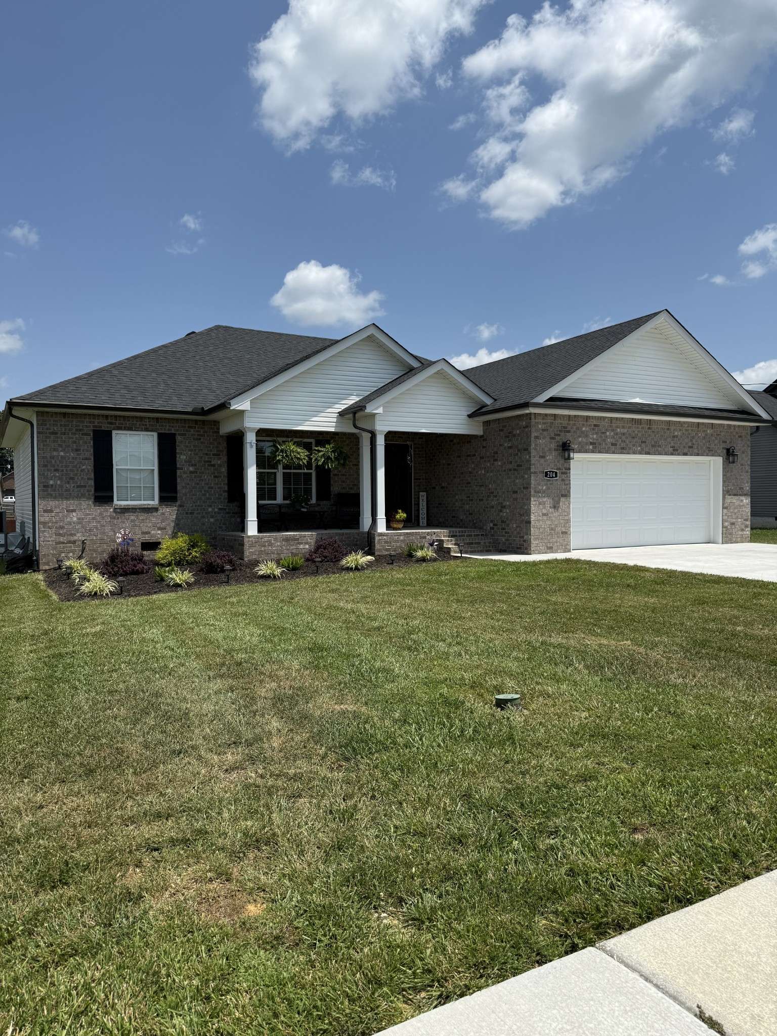 Shelbyville, TN 37160,204 Graham Way
