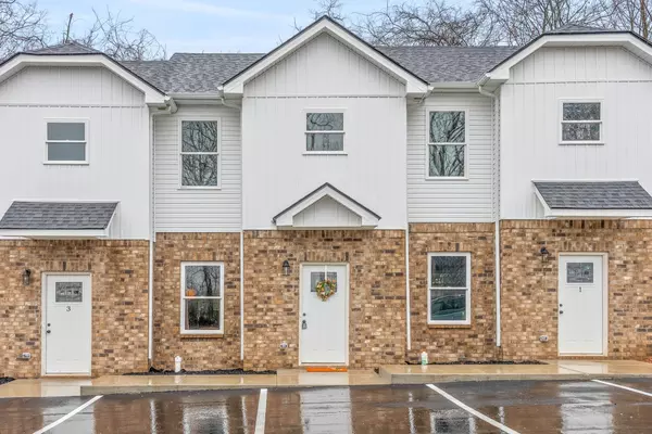 914 Power St, Clarksville, TN 37042